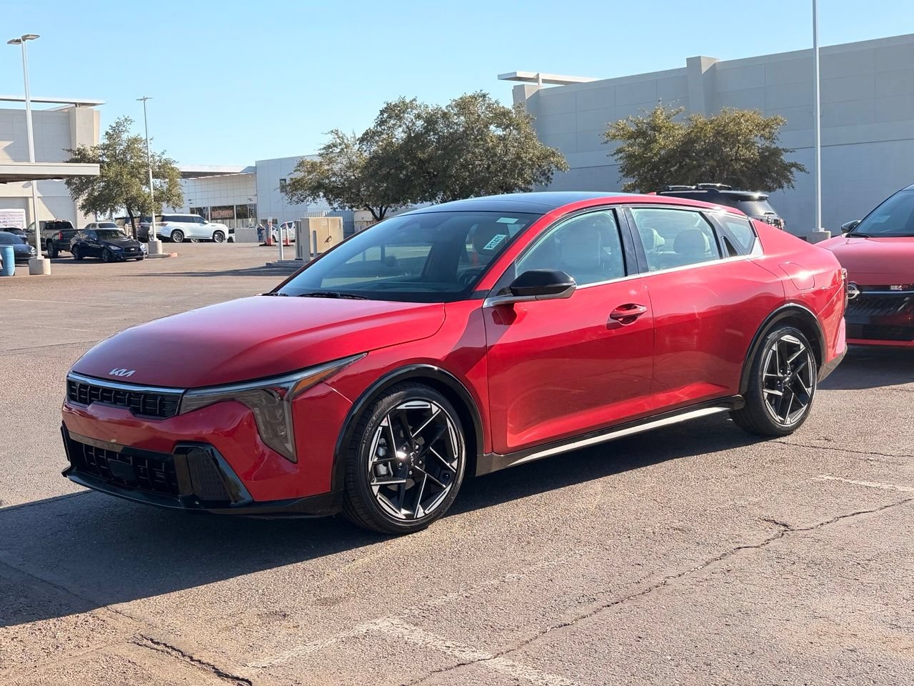 Used 2025 Kia K4 GT-Line w/ GT-Line Premium Package FWD image 2