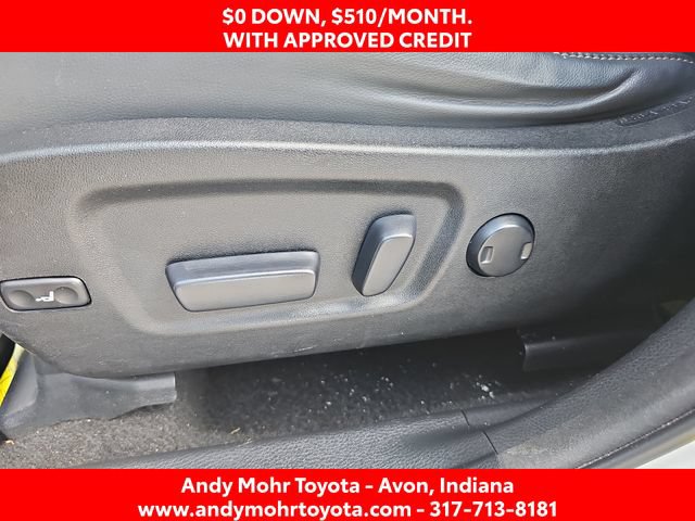 Used 2017 Toyota Highlander XLE AWD/4WD image 13