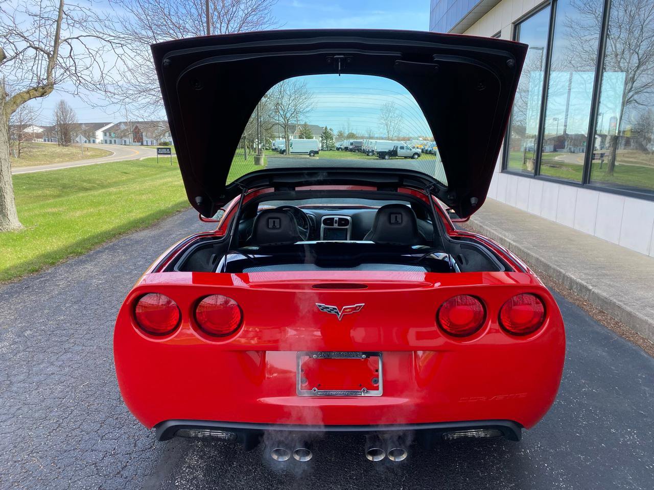 Used 2005 Chevrolet Corvette Coupe w/ Preferred Equipment Group image 28