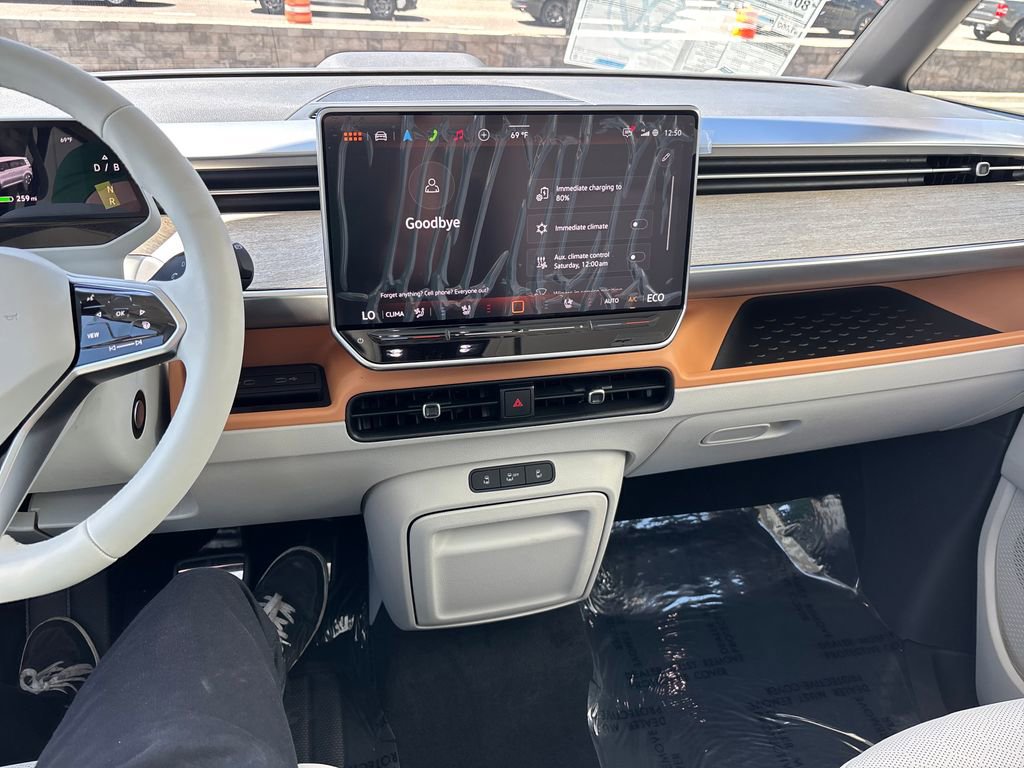 New 2025 Volkswagen ID. Buzz Pro S Plus AWD/4WD image 14