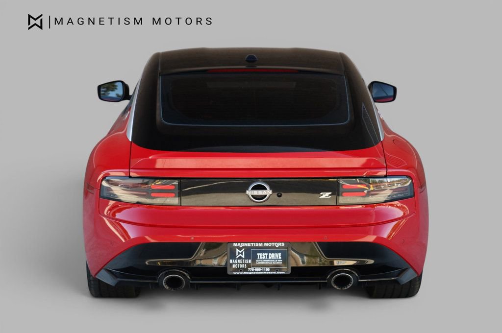 Used 2025 Nissan Z Performance w/ Floor Mat Package image 8