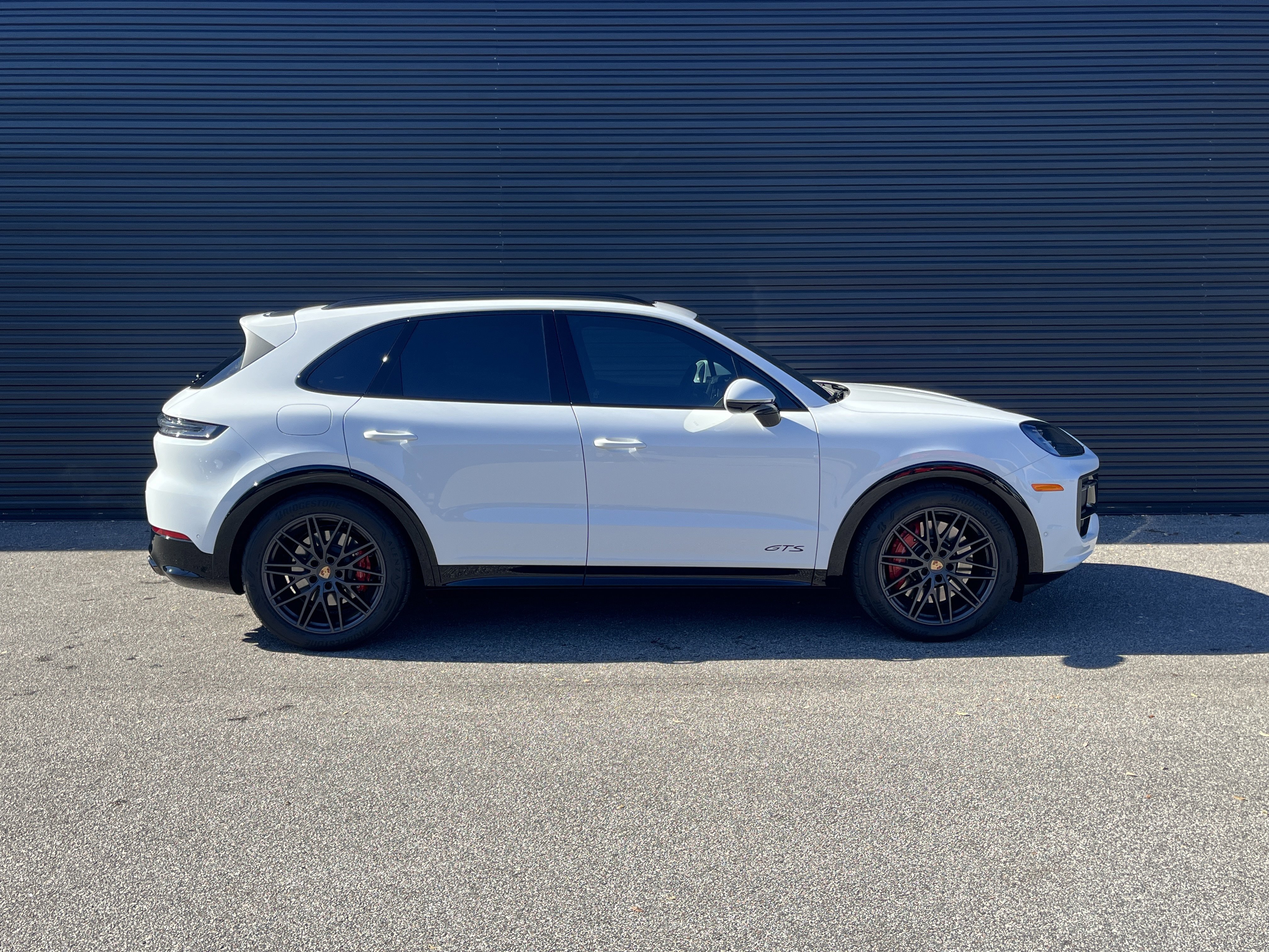 Certified 2026 Porsche Cayenne GTS image 8