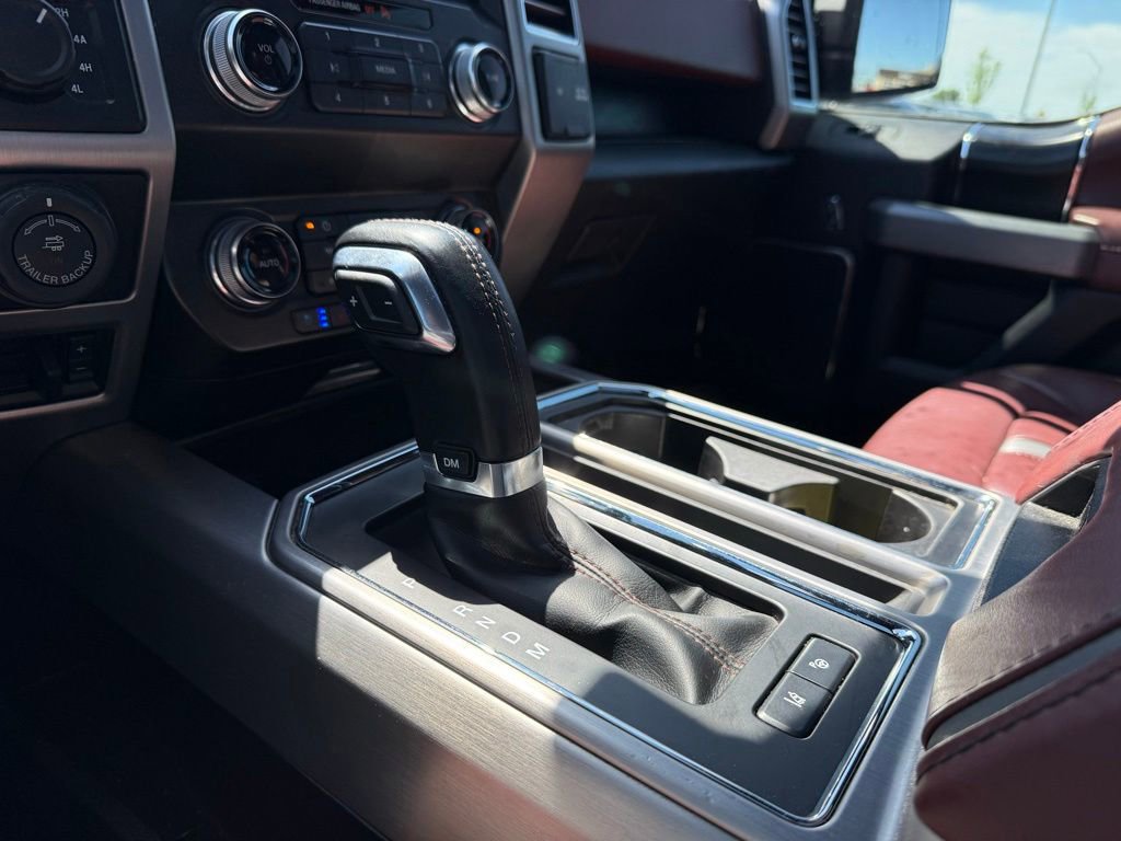 Used 2019 Ford F150 Platinum w/ Equipment Group 701A Luxury AWD/4WD image 19