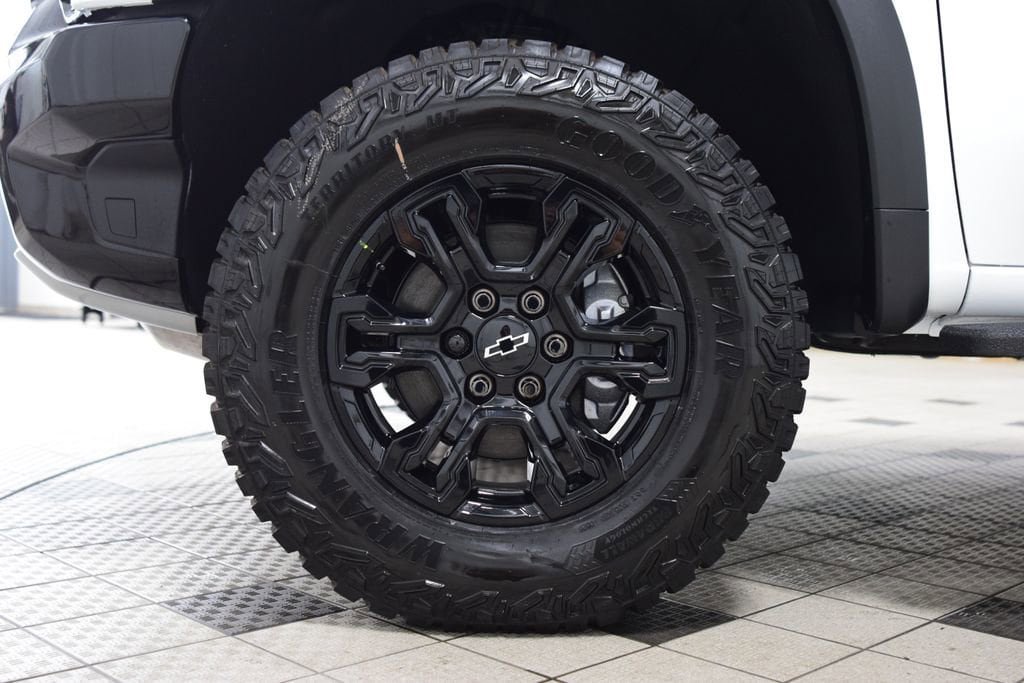 New 2026 Chevrolet Silverado 1500 ZR2 AWD/4WD image 31