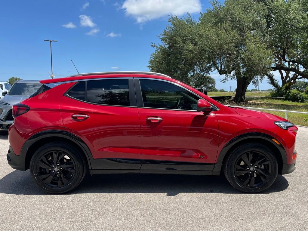 Used 2026 Buick Encore GX Sport Touring w/ Comfort Package FWD image 4