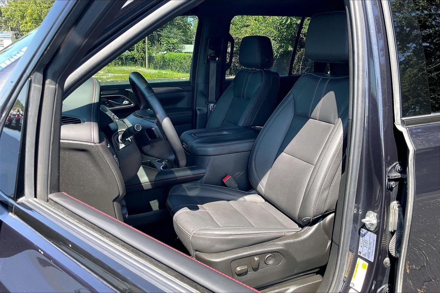 Used 2024 Chevrolet Tahoe RST AWD/4WD image 23