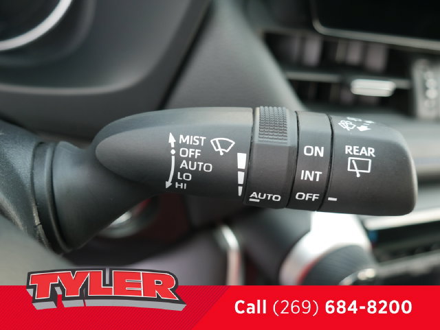 Used 2023 Toyota RAV4 XSE w/ XSE Grade Weather Package AWD/4WD image 27