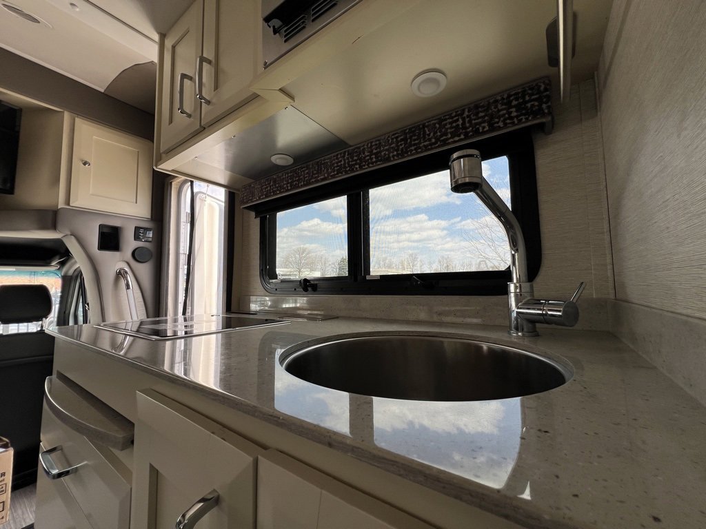 Used 2020 Mercedes-Benz Sprinter 3500 image 30