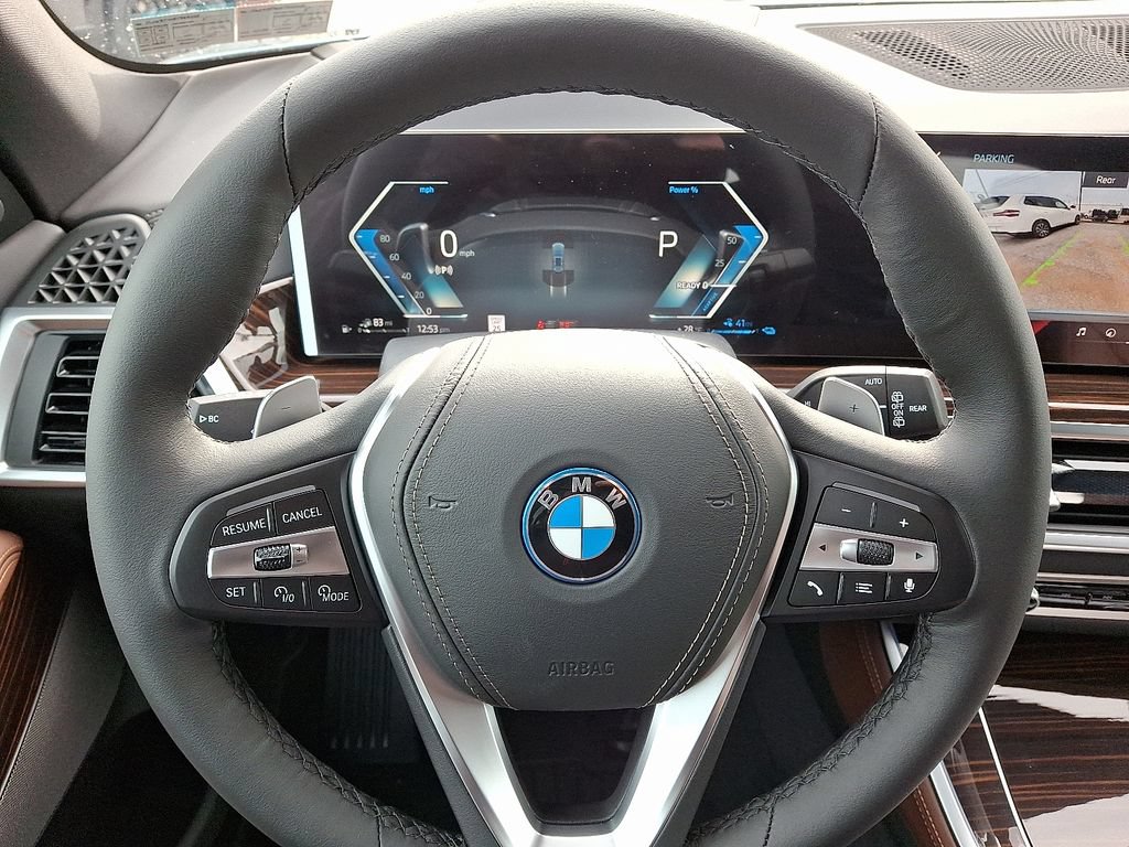 Used 2026 BMW X5 xDrive50e AWD/4WD image 14