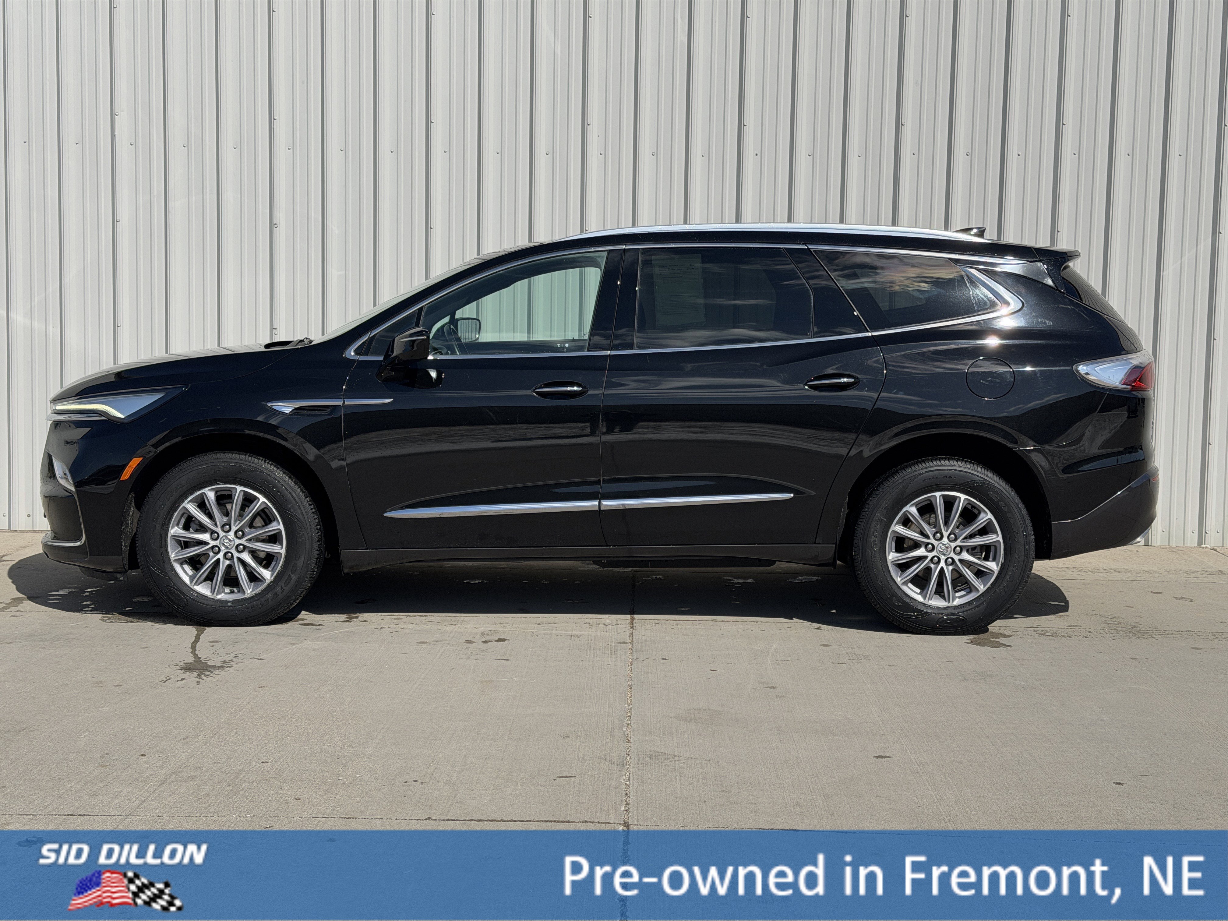 Certified 2023 Buick Enclave Essence w/ Trailering Package, 5000 lbs. AWD/4WD image 8