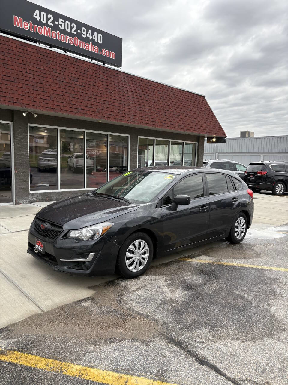 Used 2016 Subaru Impreza 2.0i image 2