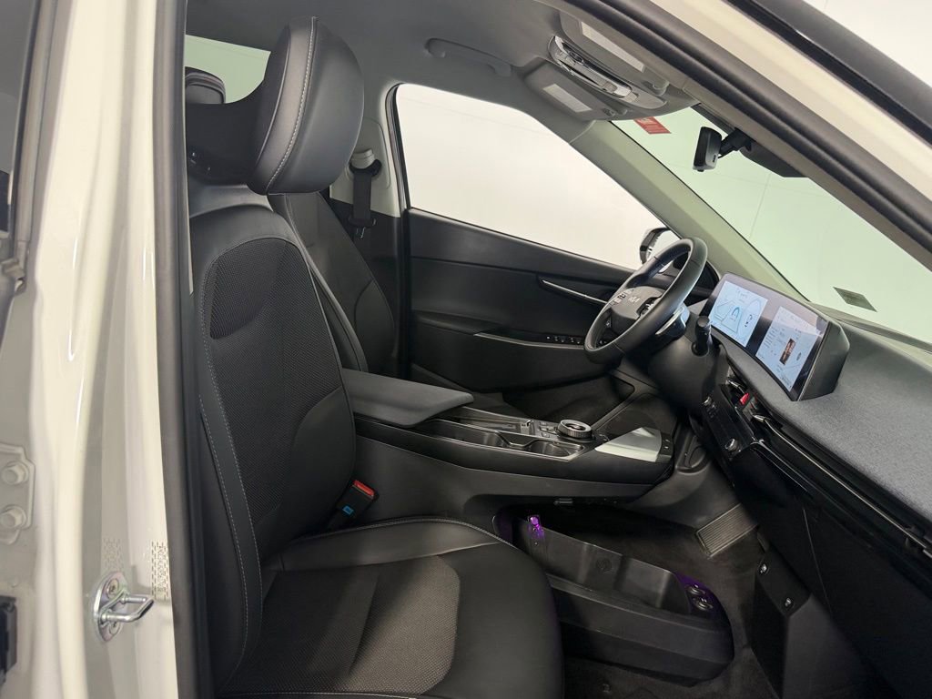 Used 2024 Kia EV6 Light RWD image 33