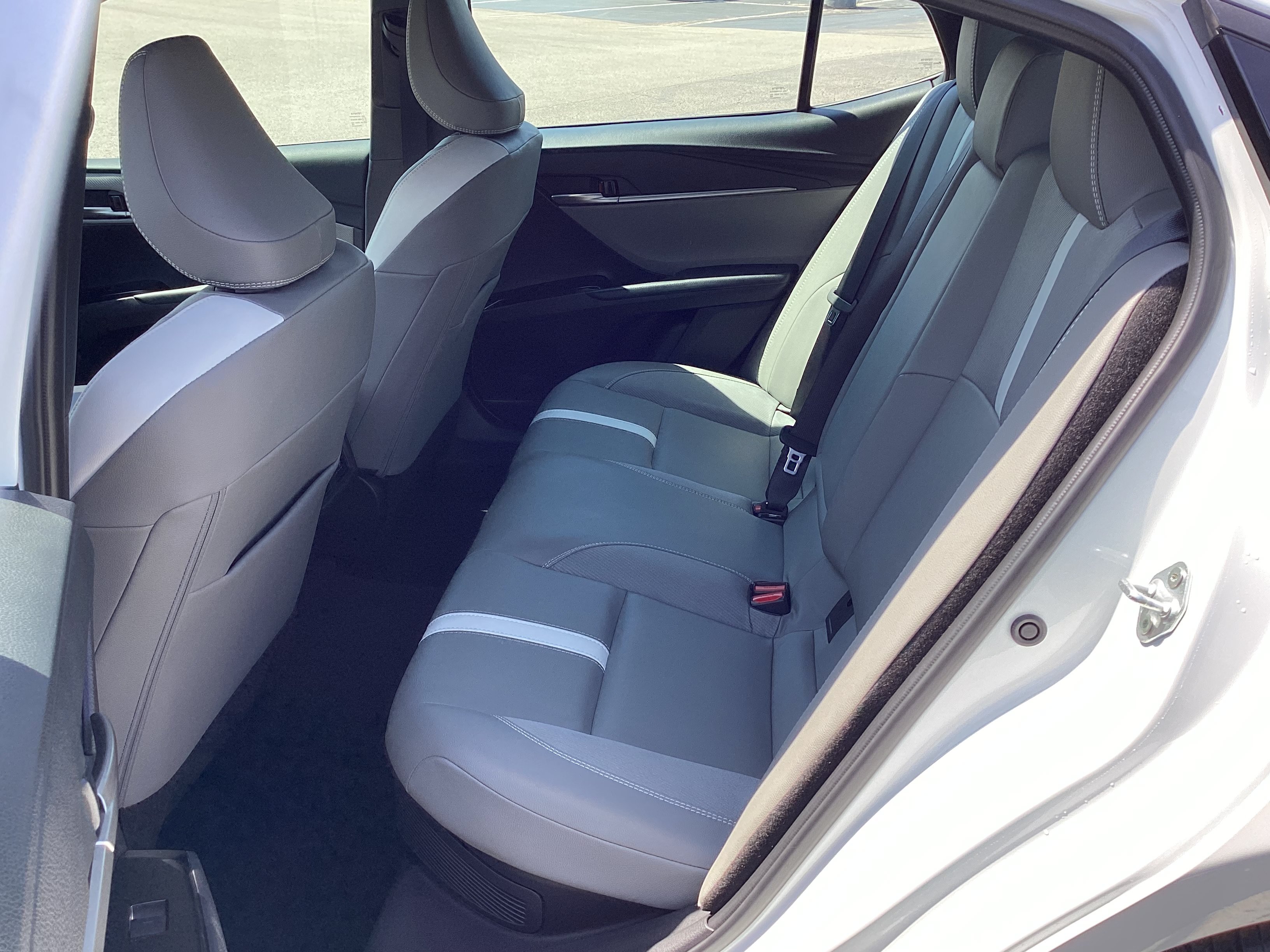 Certified 2026 Toyota Camry SE FWD image 4