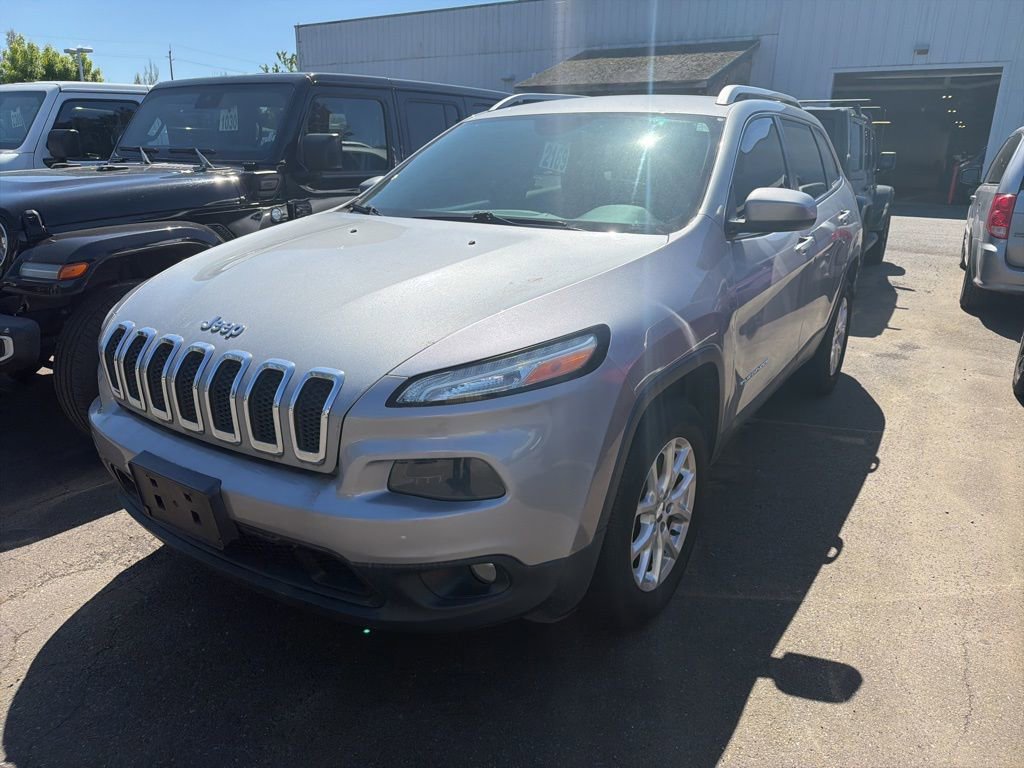 Used 2014 Jeep Cherokee Latitude AWD/4WD image 1