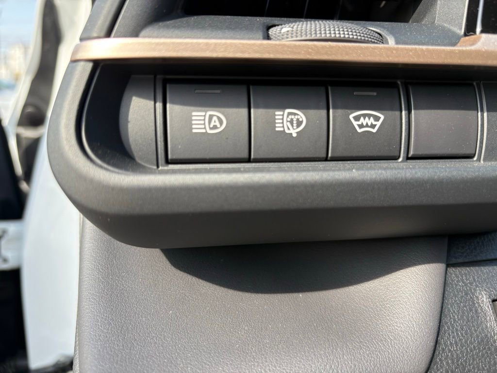 New 2026 Toyota Crown Signia image 30