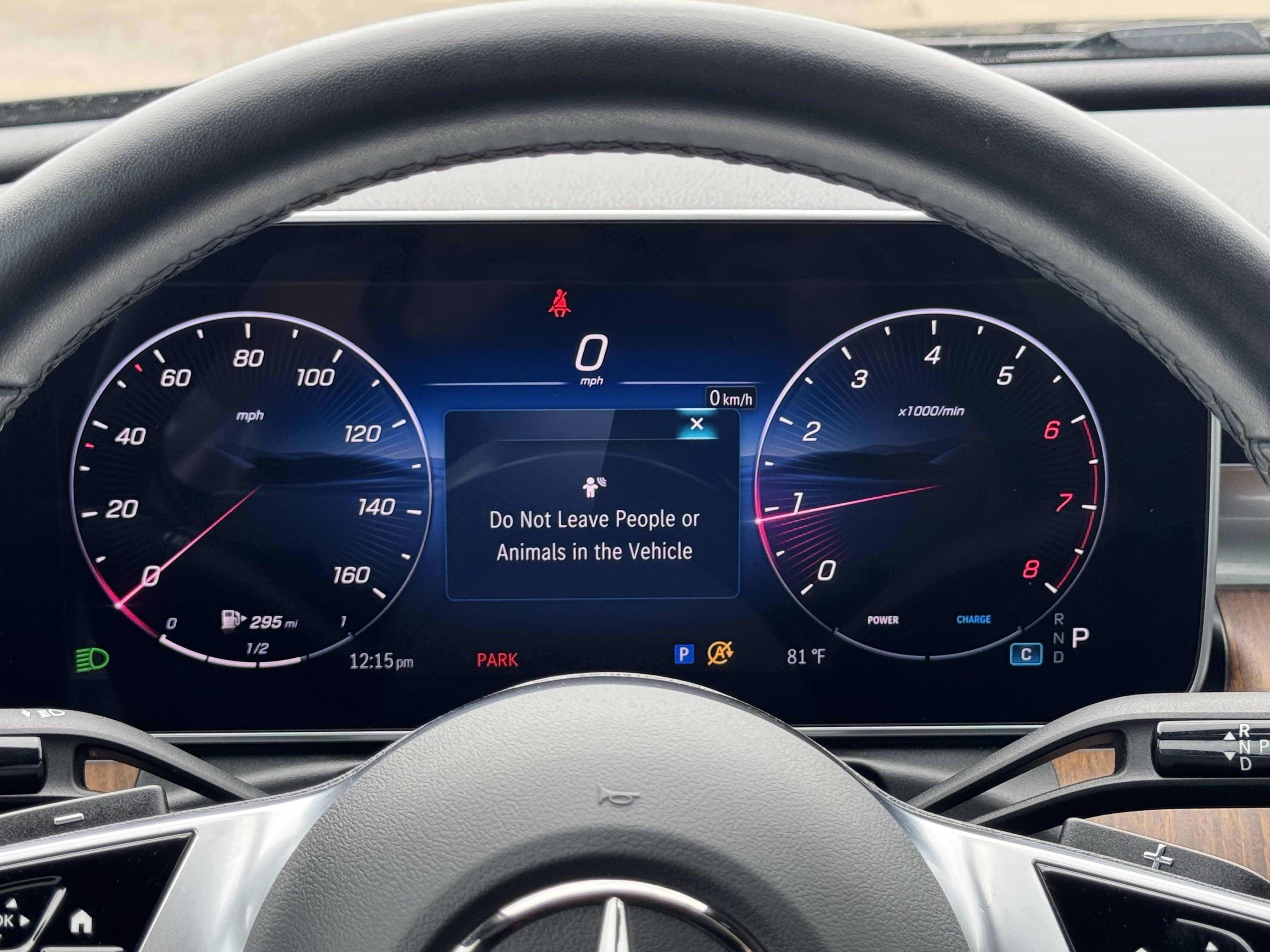 Used 2025 Mercedes-Benz C 300 4MATIC Sedan image 17