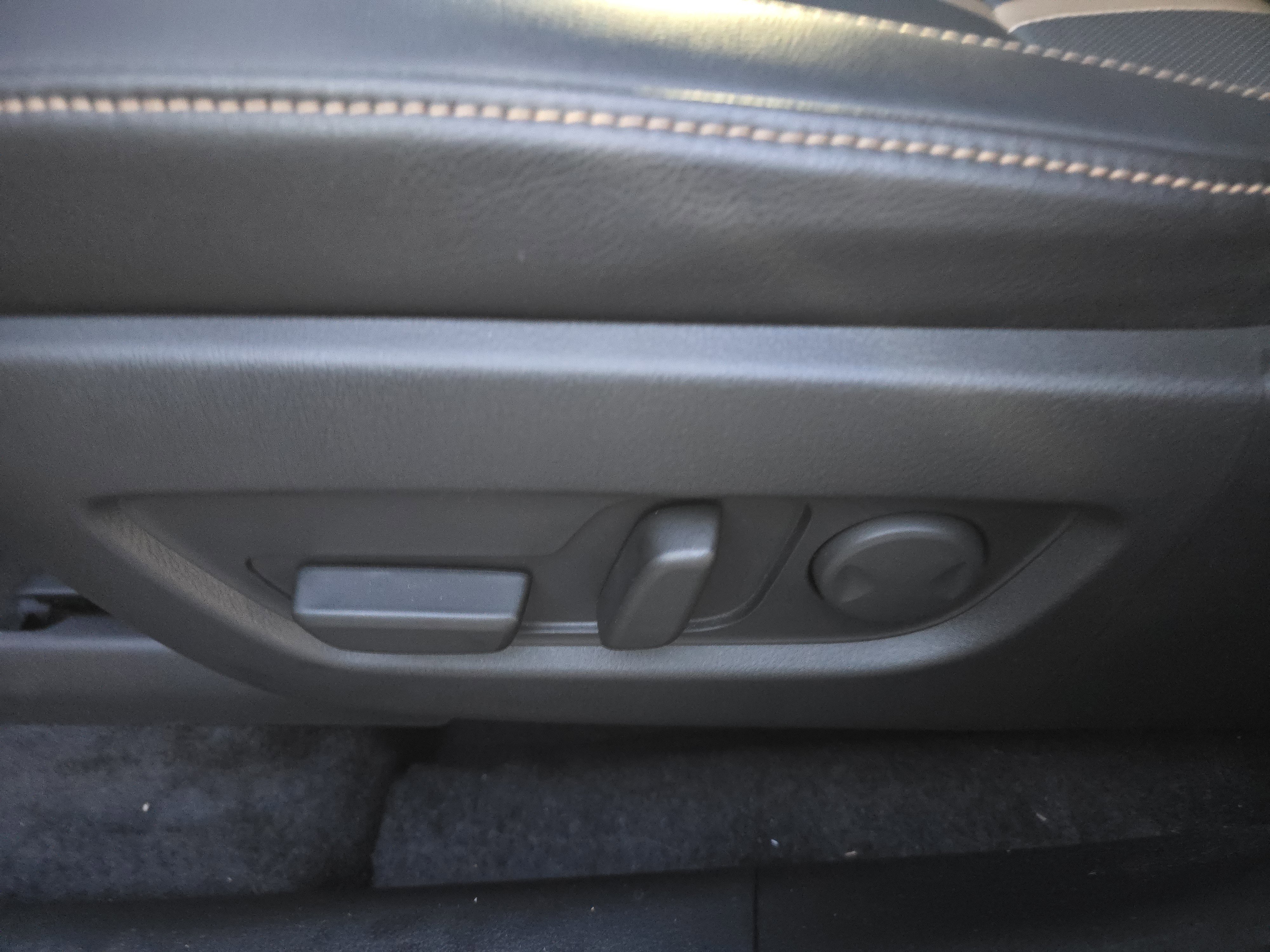 Used 2025 MAZDA CX-70 3.3 Turbo S w/ Premium Package image 7