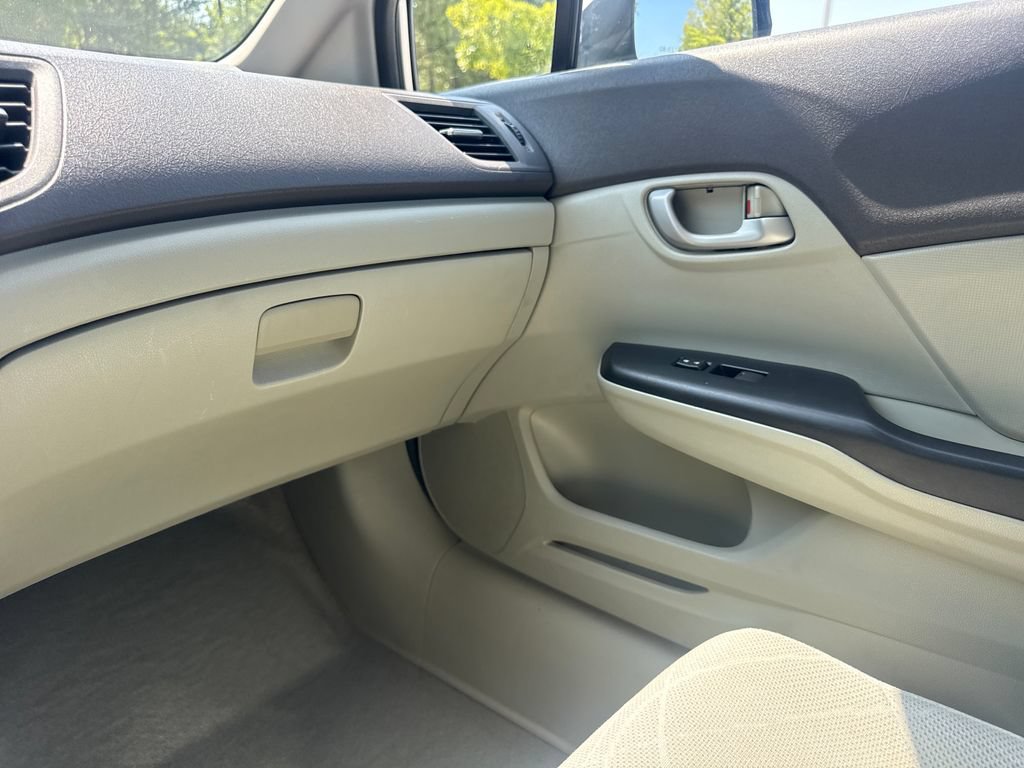 Used 2012 Honda Civic LX image 17