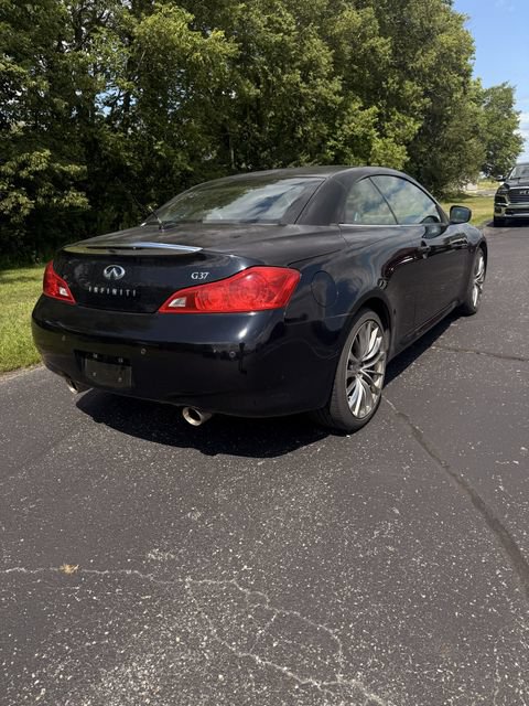Used 2012 INFINITI G37 Convertible w/ Premium Pkg RWD image 4