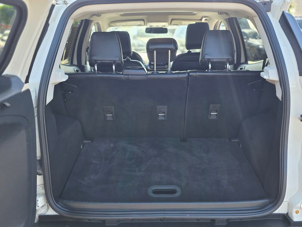 Used 2020 Ford EcoSport SES image 12