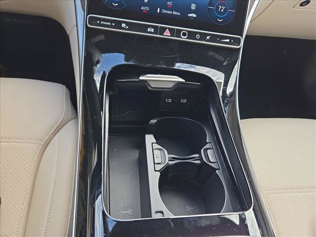 New 2026 Mercedes-Benz C 300 Sedan image 12