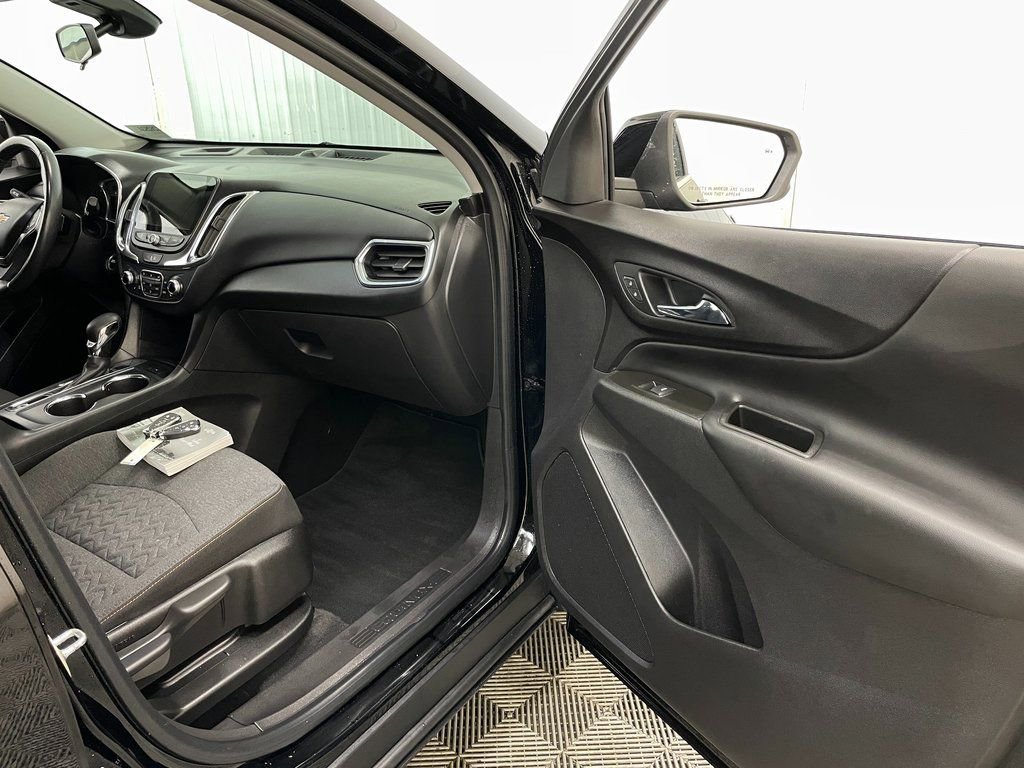 Certified 2022 Chevrolet Equinox LT image 35