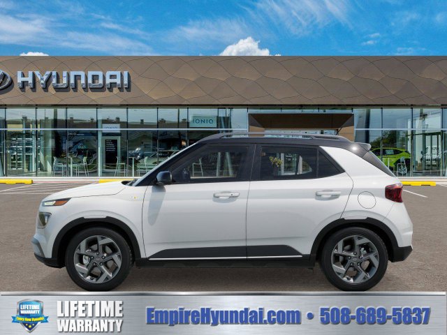 New 2026 Hyundai Venue SEL FWD image 3