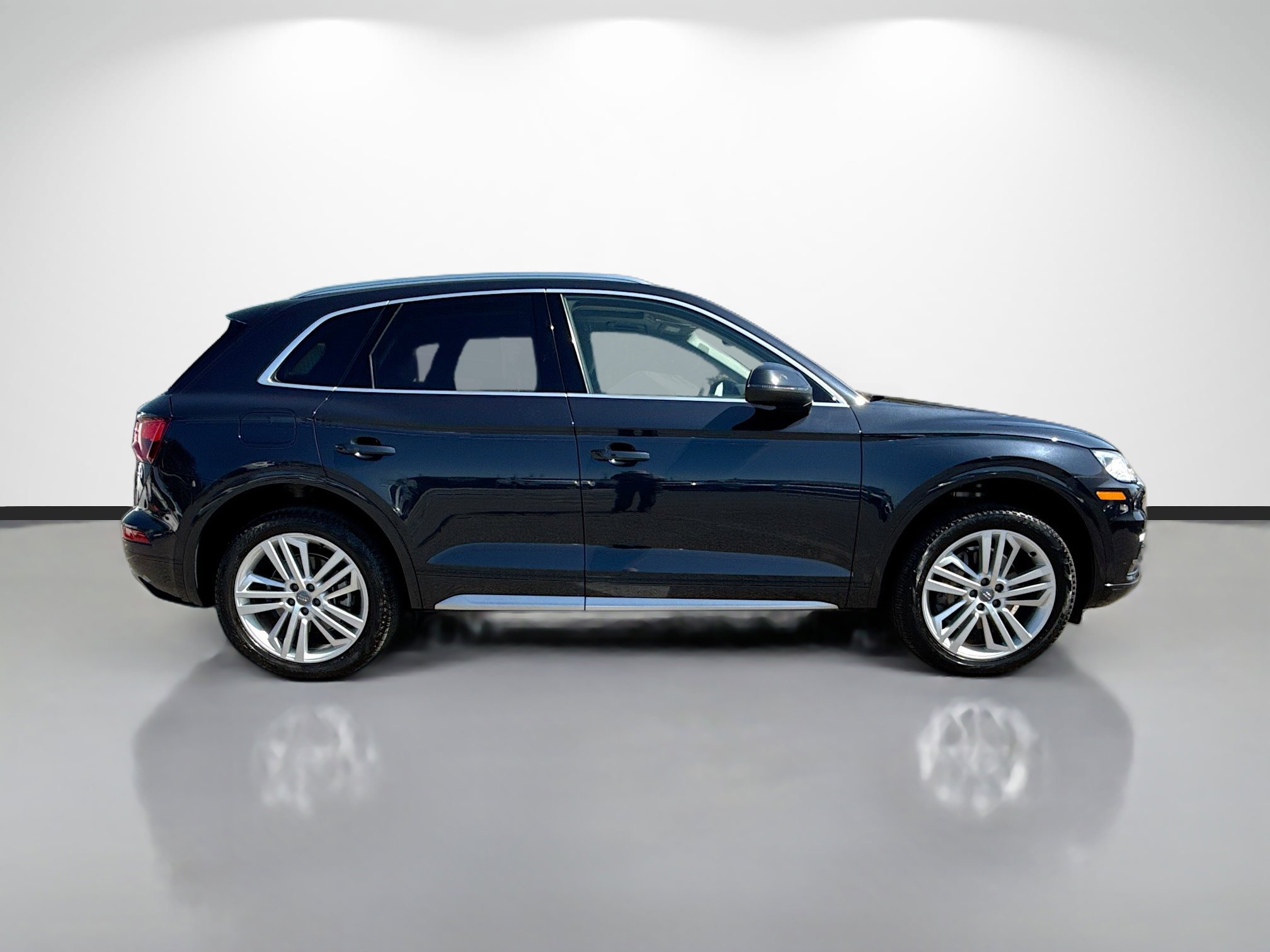 Used 2018 Audi Q5 Prestige image 2