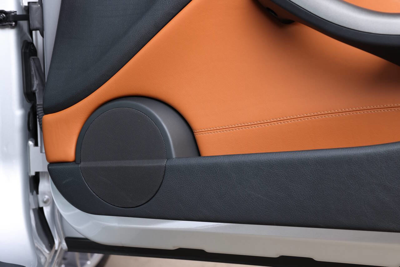 Used 2004 BMW M3 Coupe image 93