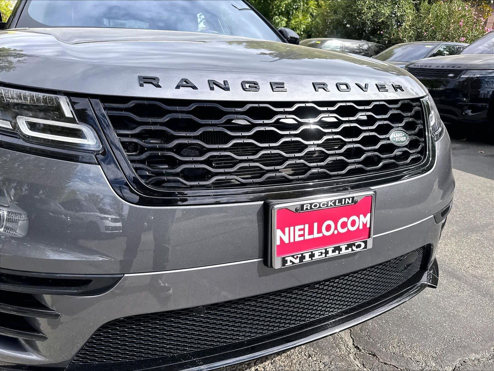 Used 2019 Land Rover Range Rover Velar R-Dynamic SE AWD/4WD image 30