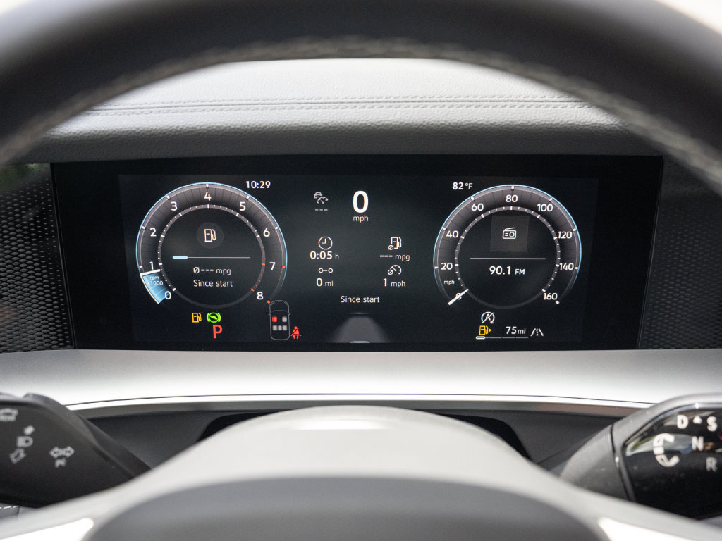 New 2026 Volkswagen Tiguan SE AWD/4WD image 11