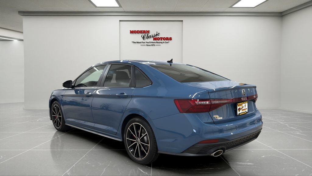 Used 2026 Volkswagen Jetta GLI Autobahn FWD image 3