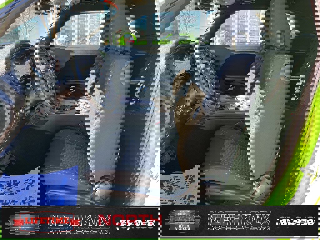 Used 2023 Dodge Challenger SXT w/ Blacktop Package image 6