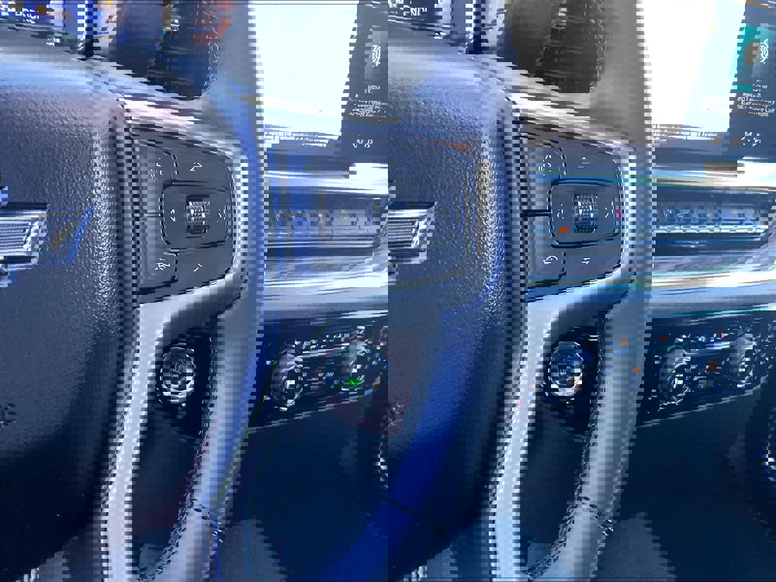 Used 2023 Chevrolet Silverado 1500 RST w/ Z71 Off-Road Package image 23