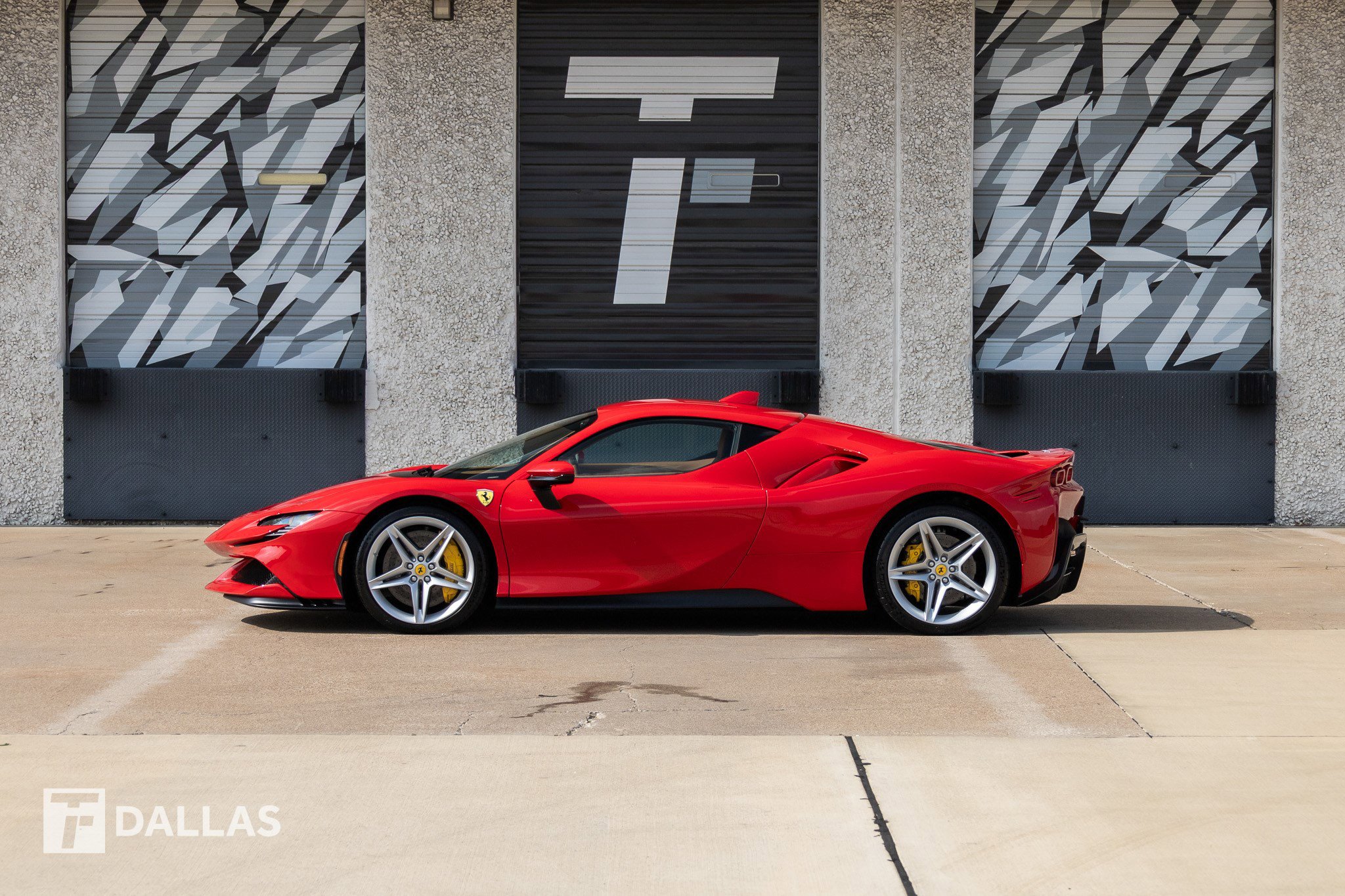 Used 2023 Ferrari SF90 Stradale AWD/4WD image 7