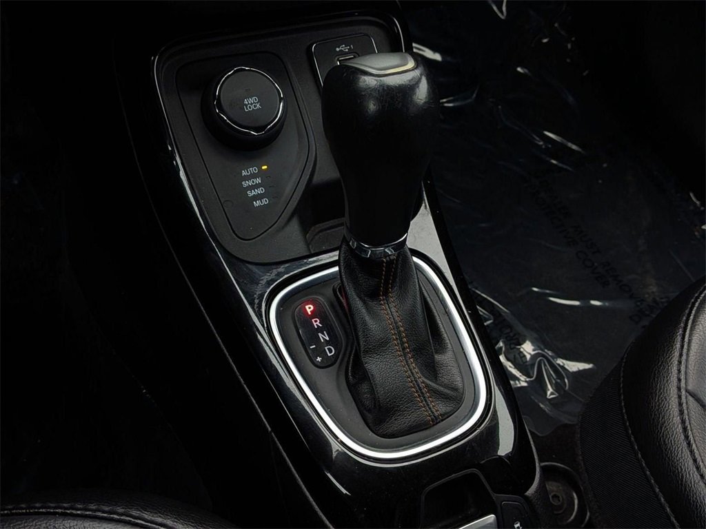 Used 2019 Jeep Compass Limited image 19