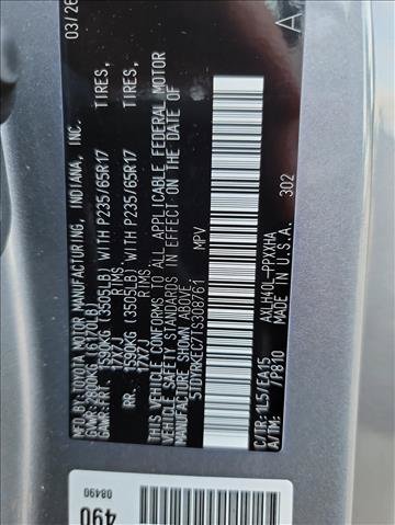 Used 2026 Toyota Sienna XLE FWD image 24