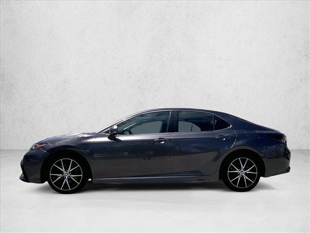 Used 2024 Toyota Camry SE FWD image 6