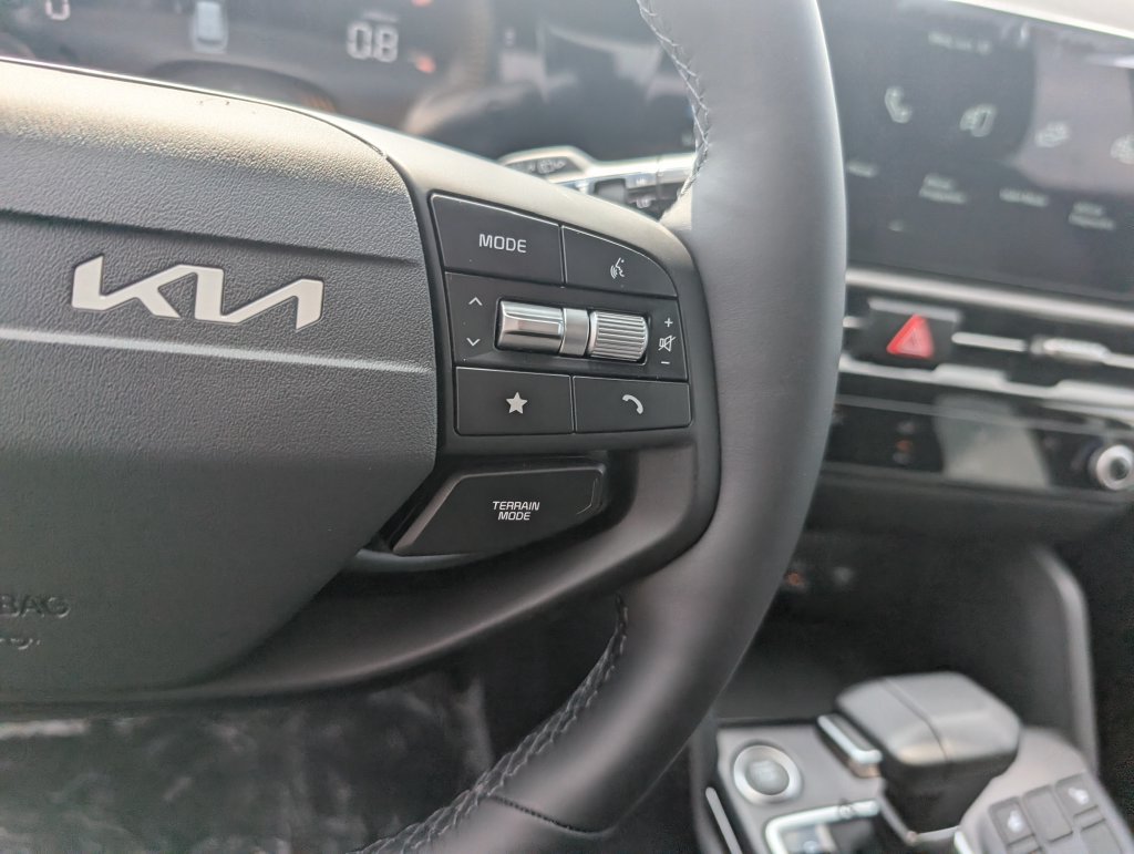 New 2026 Kia Sportage LX AWD/4WD image 17