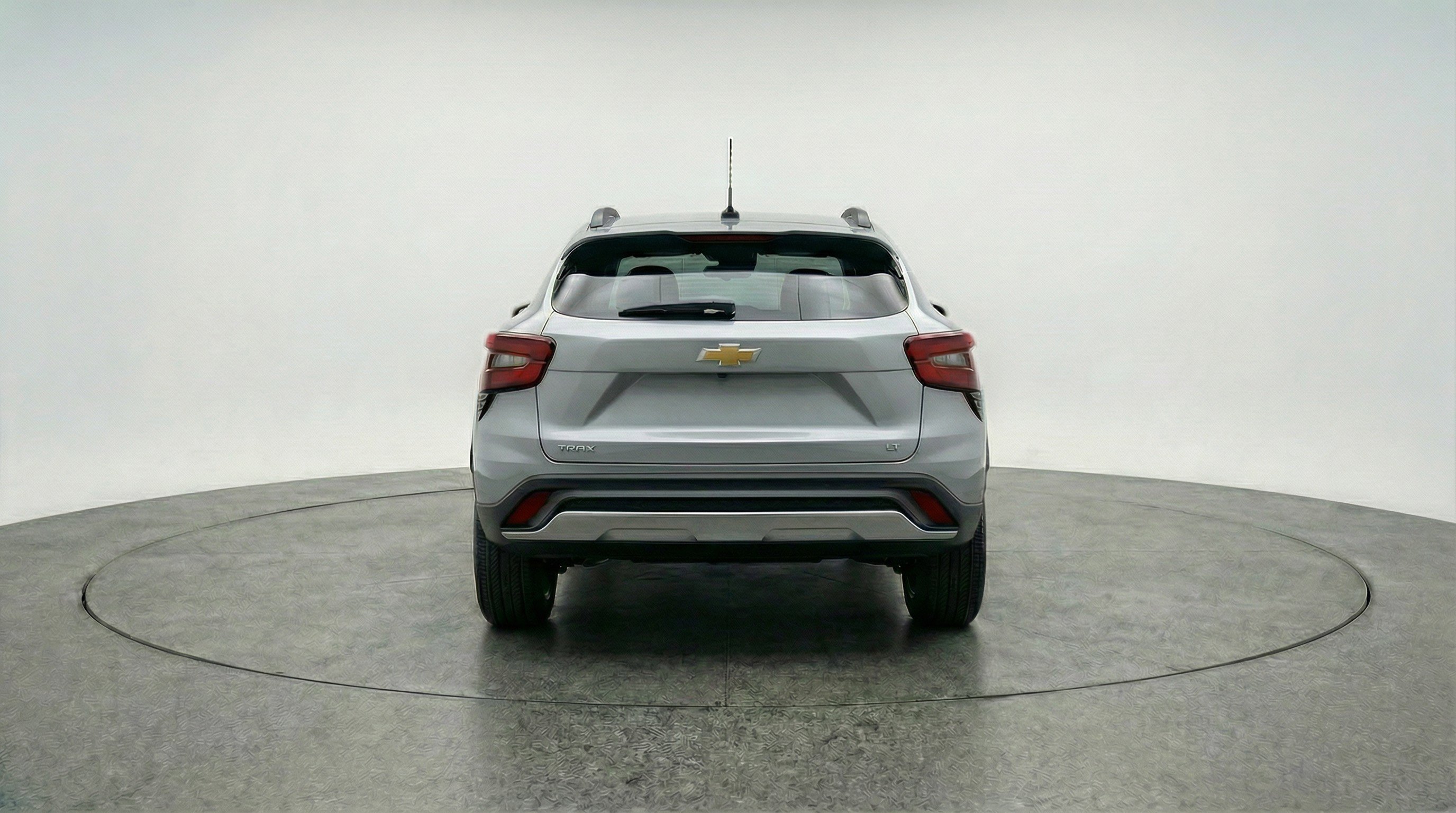 Used 2025 Chevrolet Trax LT w/ LT Convenience Package FWD image 7