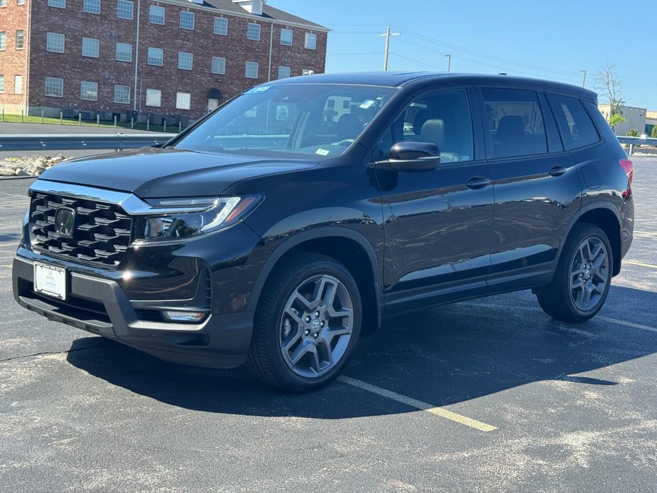 Used 2023 Honda Passport EX-L image 9