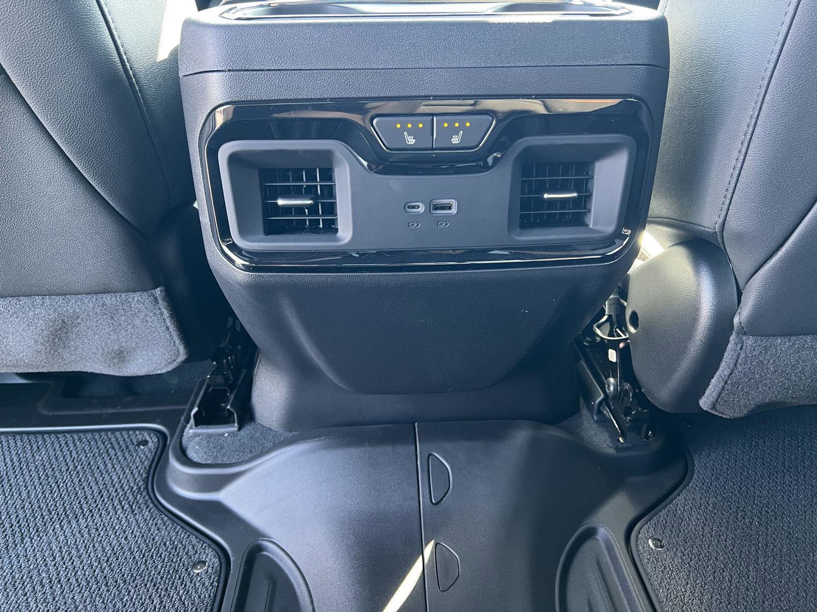 New 2026 GMC Sierra 1500 AT4 w/ AT4 Premium Package image 48