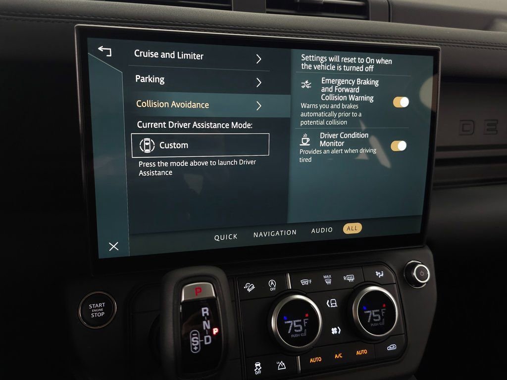 Certified 2026 Land Rover Defender 110 S AWD/4WD image 21