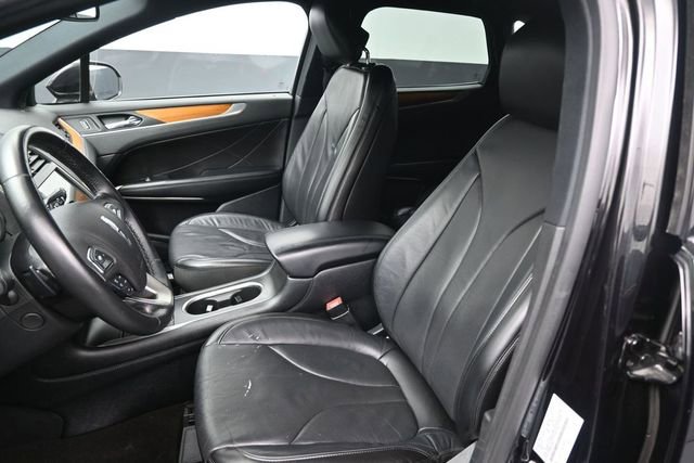 Used 2019 Lincoln MKC Reserve FWD image 33