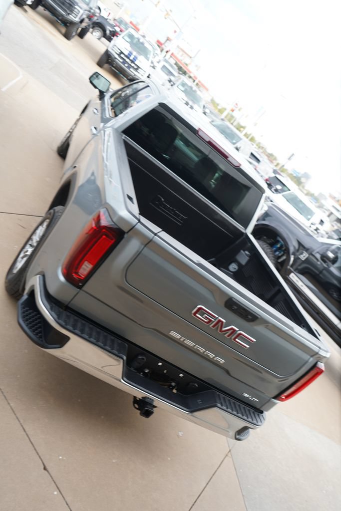 Used 2024 GMC Sierra 1500 SLT RWD image 14