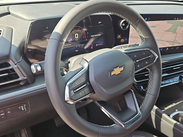 New 2027 Chevrolet Traverse LT w/ LPO, Cargo Package FWD image 11