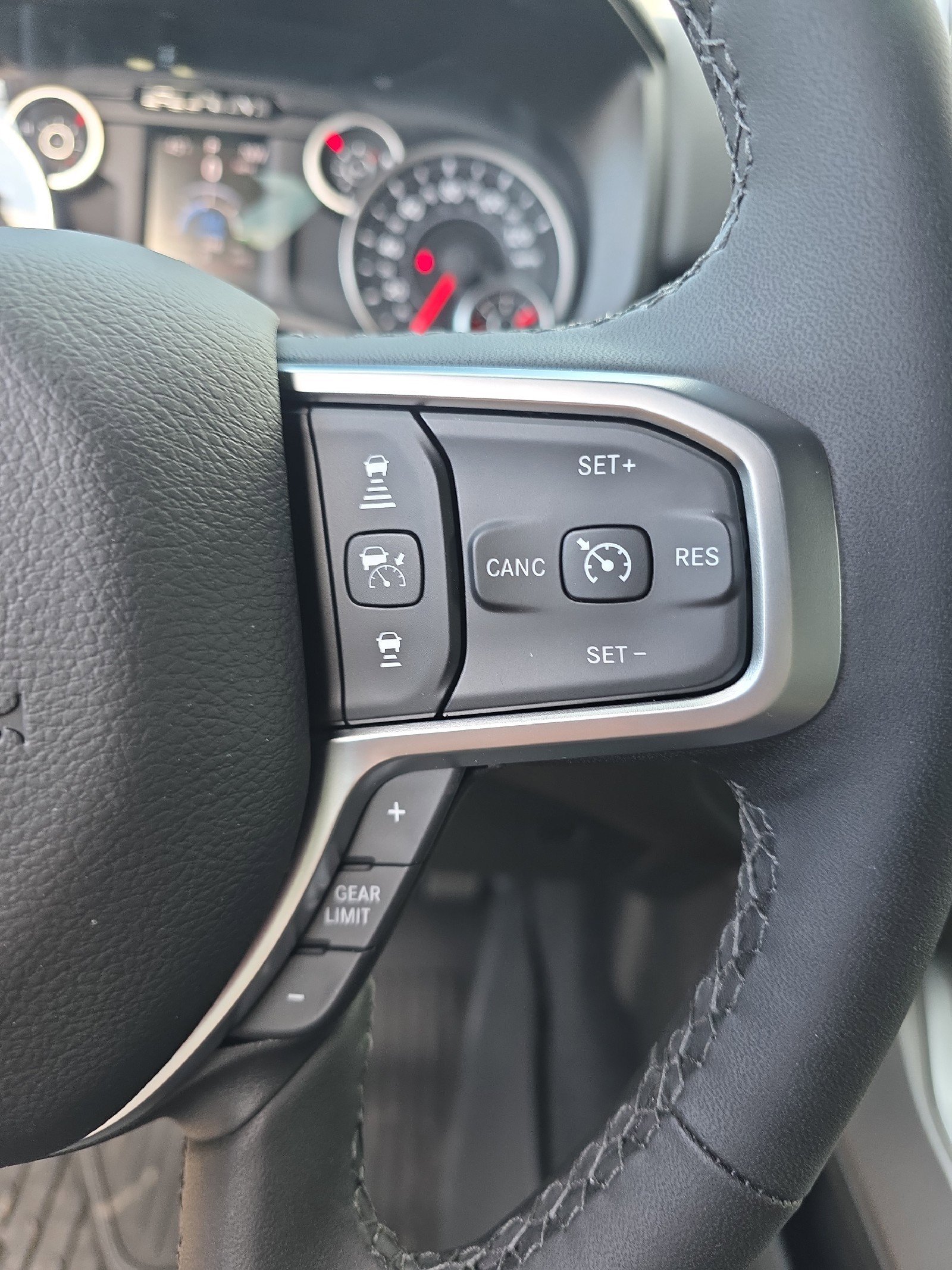 New 2026 RAM 1500 Big Horn AWD/4WD image 23