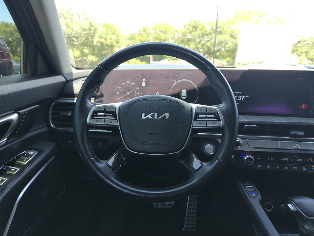 Used 2023 Kia Telluride SX AWD/4WD image 17