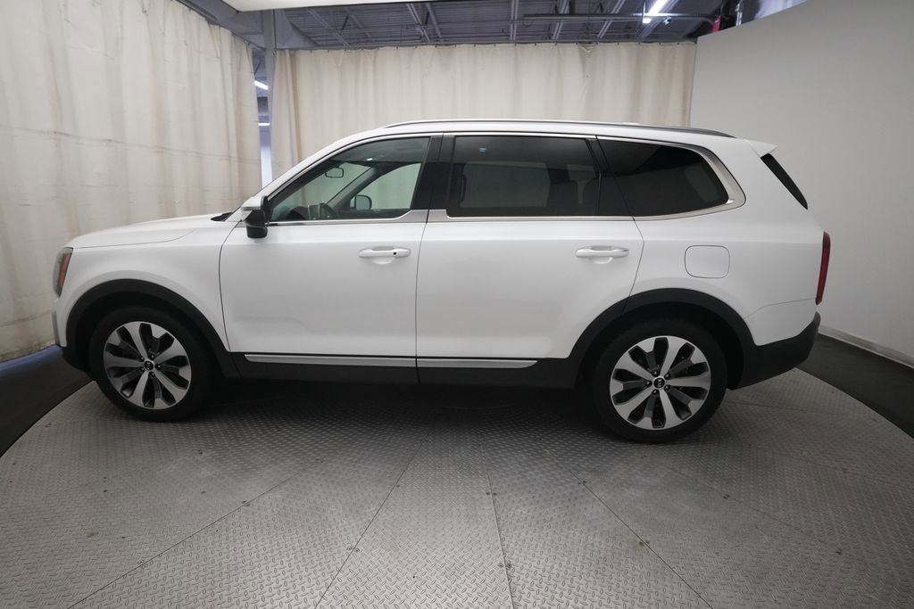 Used 2020 Kia Telluride S AWD/4WD image 23