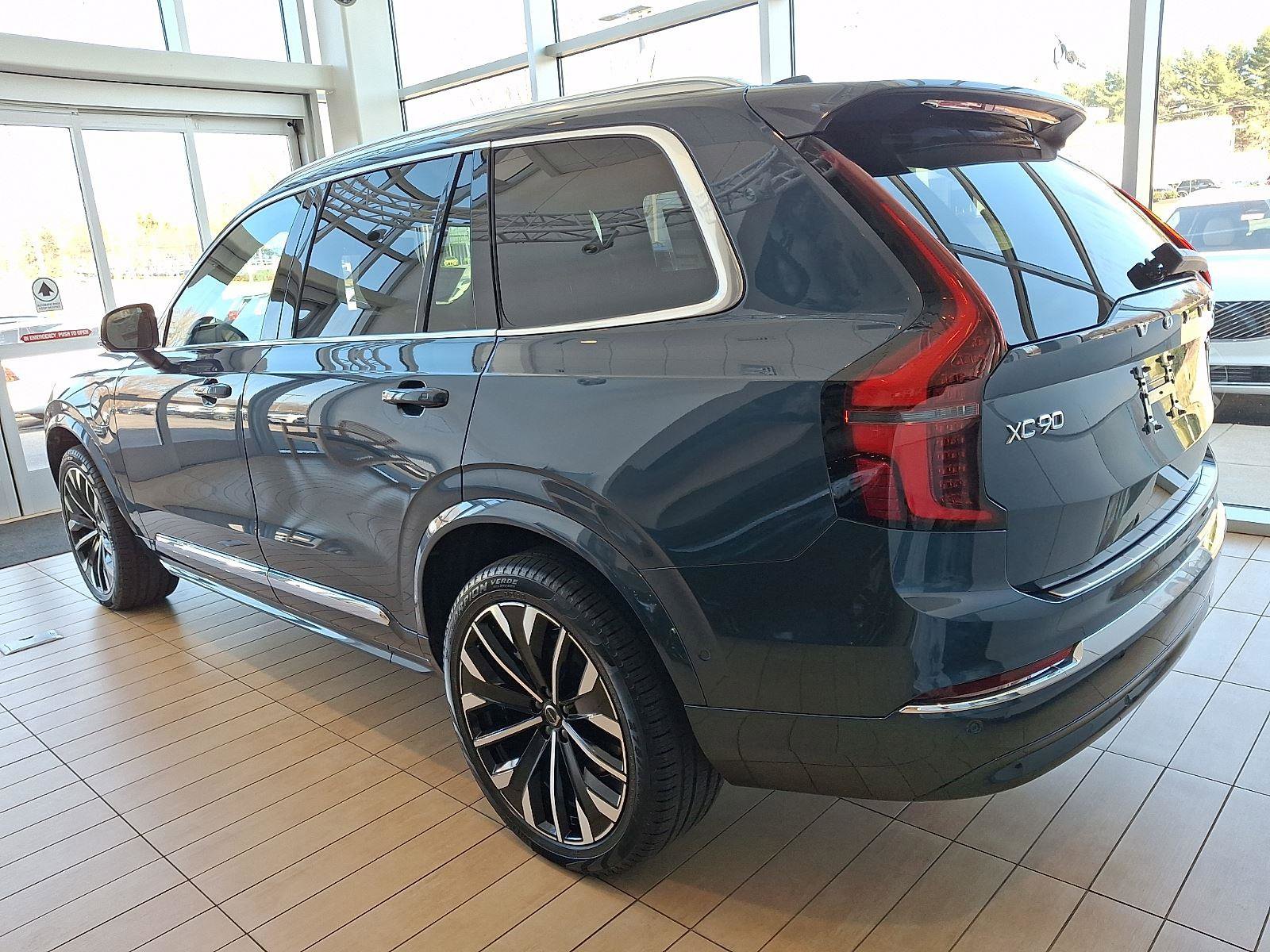 Certified 2026 Volvo XC90 T8 Plus w/ Protection Package Premier image 6